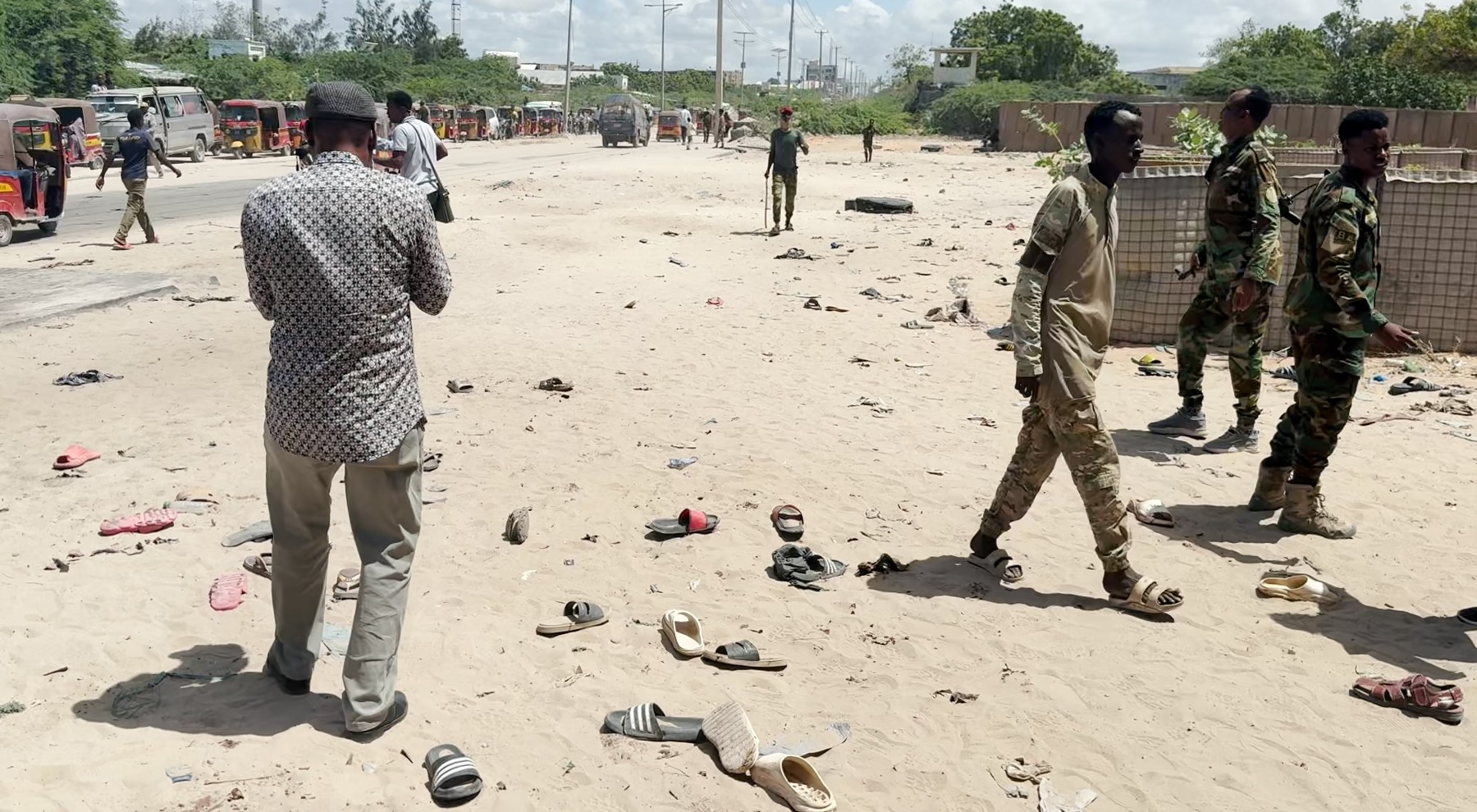 At least 10 reported killed in suicide bomb blast in Somalia’s Mogadishu | News