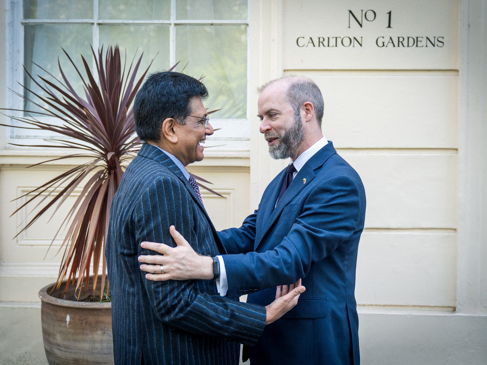 India, UK agree ‘historic’ trade deal including tariff cuts | International Trade News