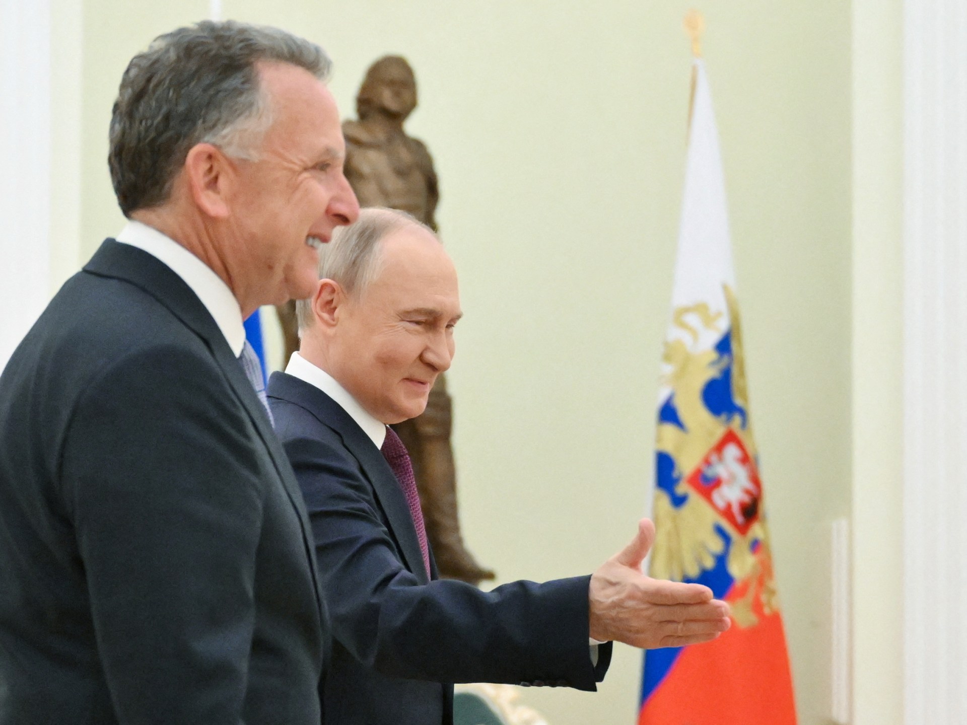 Is Russia’s Putin playing Trump over Ukraine peace plan, or himself? | Russia-Ukraine war News