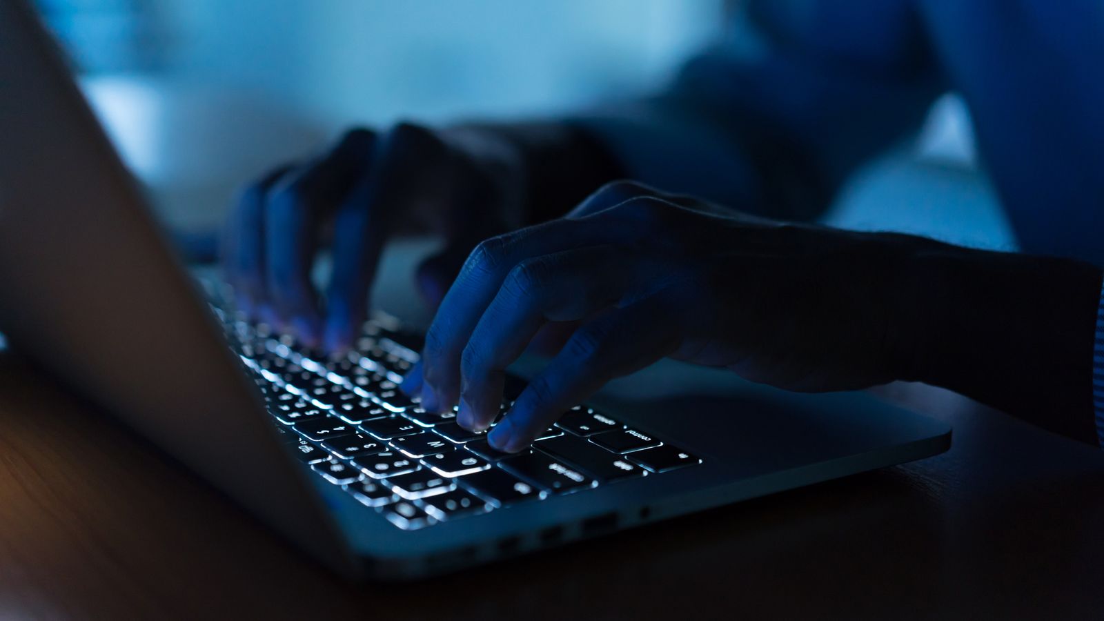 Russian-linked hackers posing as journalists targeted Ministry of Defence, government says | UK News