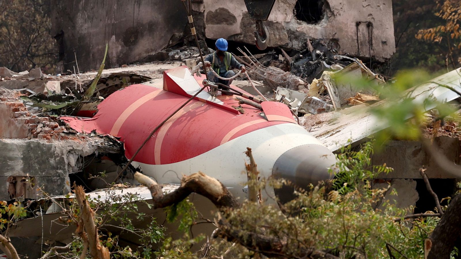 Families of British Air India crash victims 'feel utterly abandoned' and hit out at government | UK News