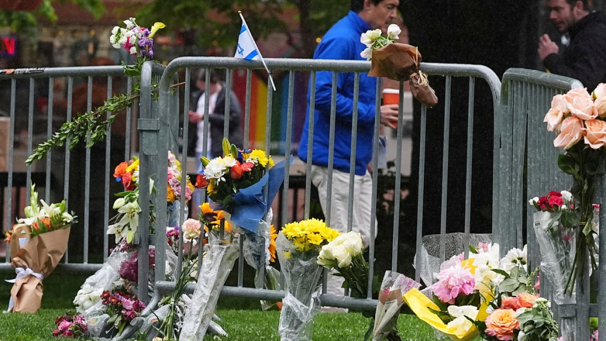 Family of suspect in Colorado firebomb attack held in immigration custody | Donald Trump News
