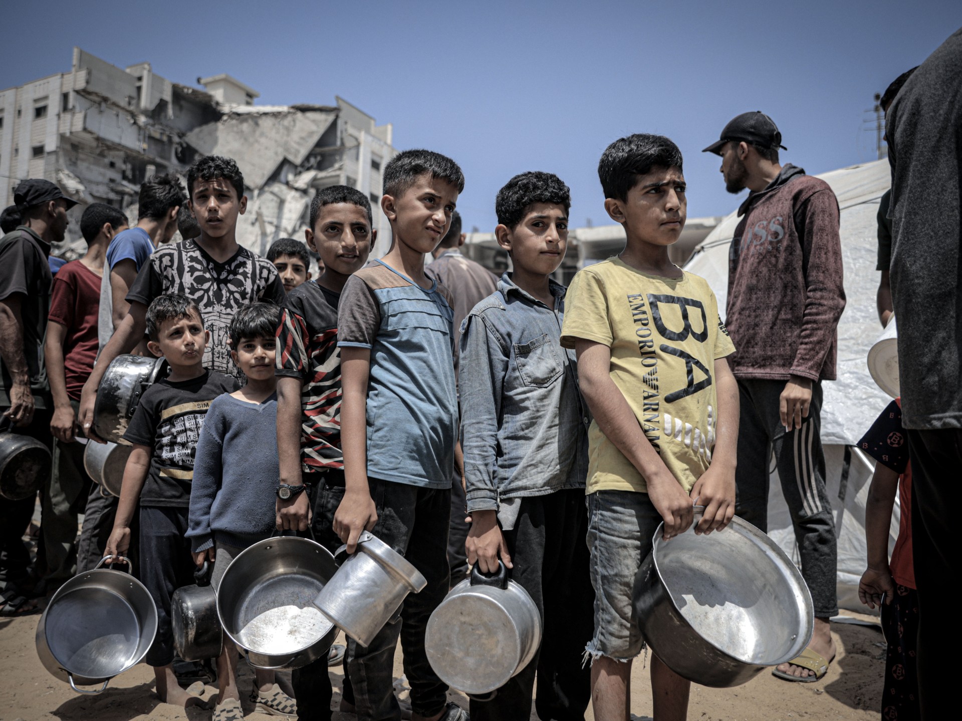 US-backed GHF suspends Gaza aid for full day, names new evangelical leader | Israel-Palestine conflict News