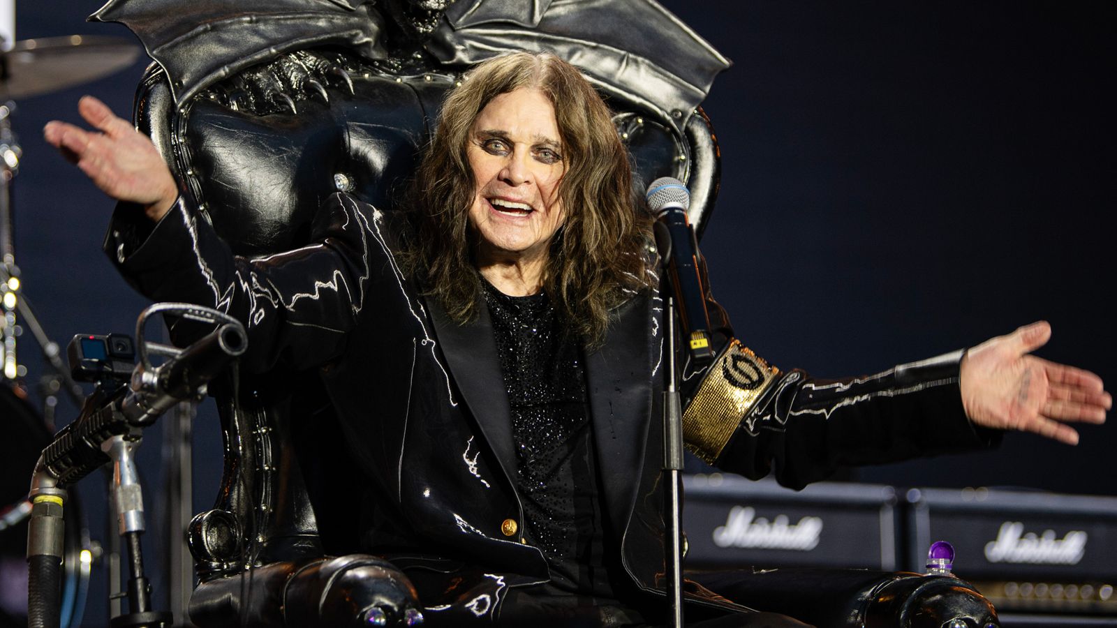 Ozzy Osbourne dies just weeks after farewell show | Ents & Arts News
