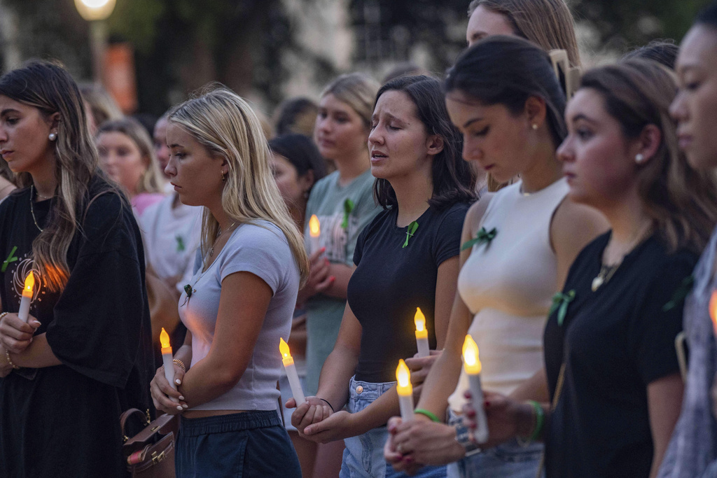 Prayers Rise as Texas Races to Find 160 Missing Flood Victims, Volunteers Aid Recovery