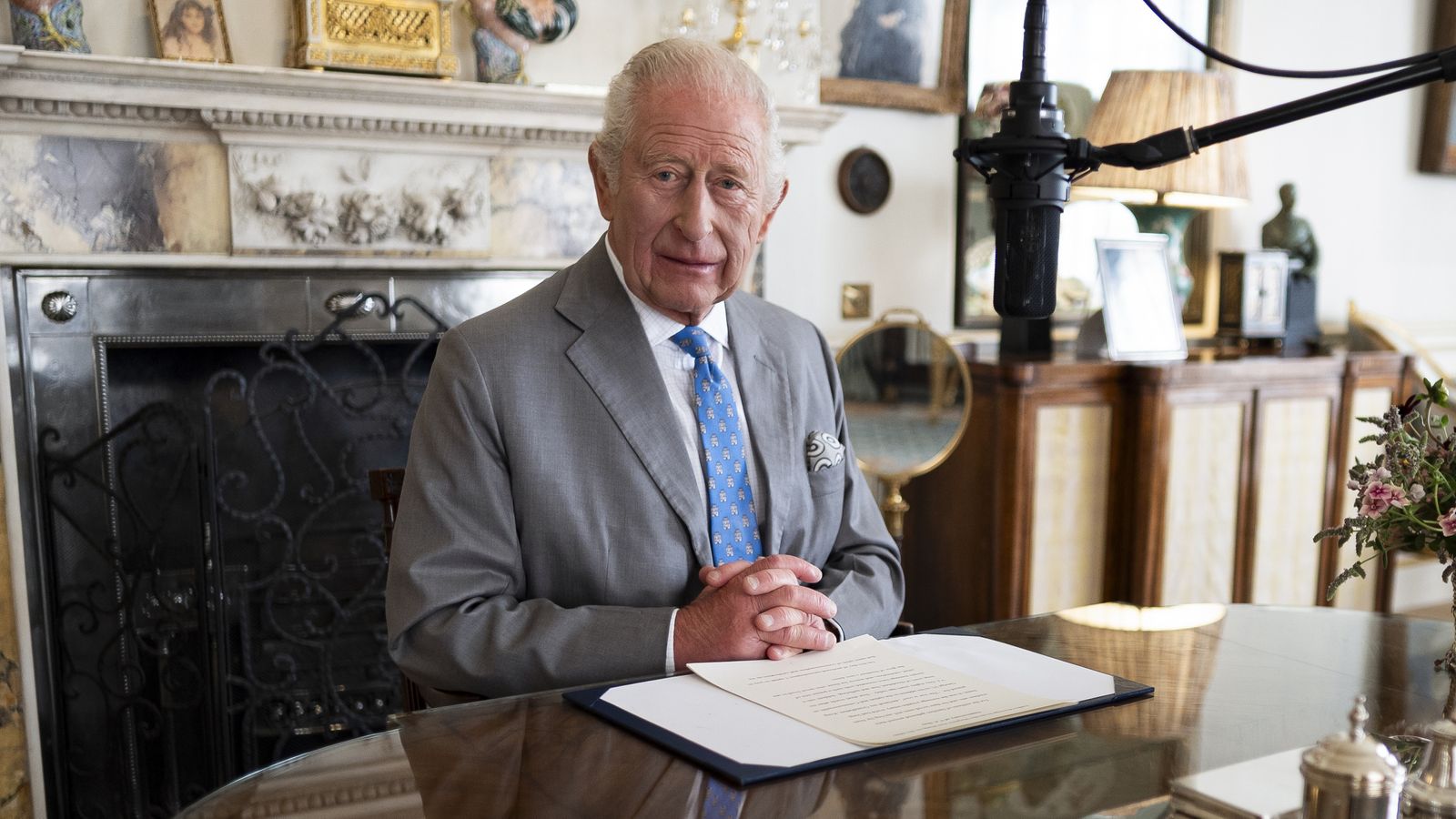 King uses VJ Day address to send stark message about current global conflicts | UK News