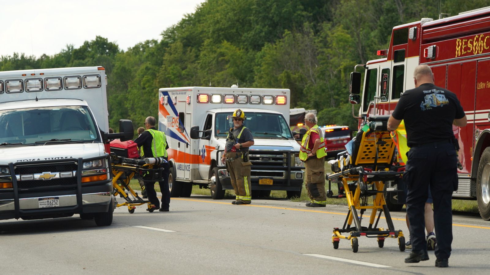 Multiple people killed after tour bus returning to New York City from Niagara Falls crashes | US News