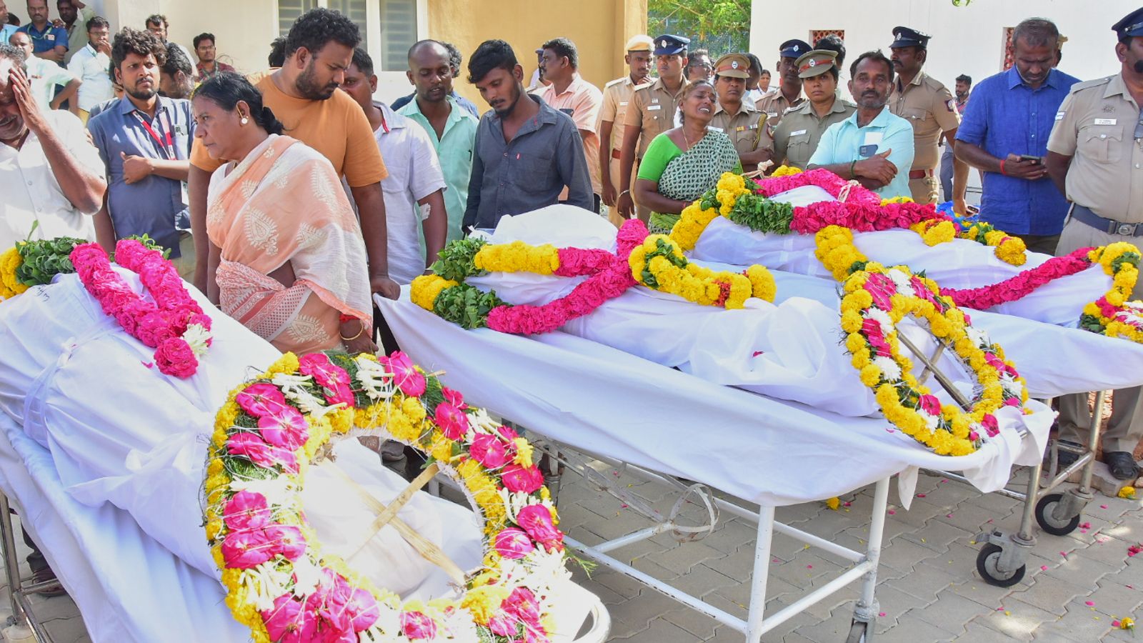 Indian police investigate Vijay's 'overcrowded' political rally as 40 people die | World News