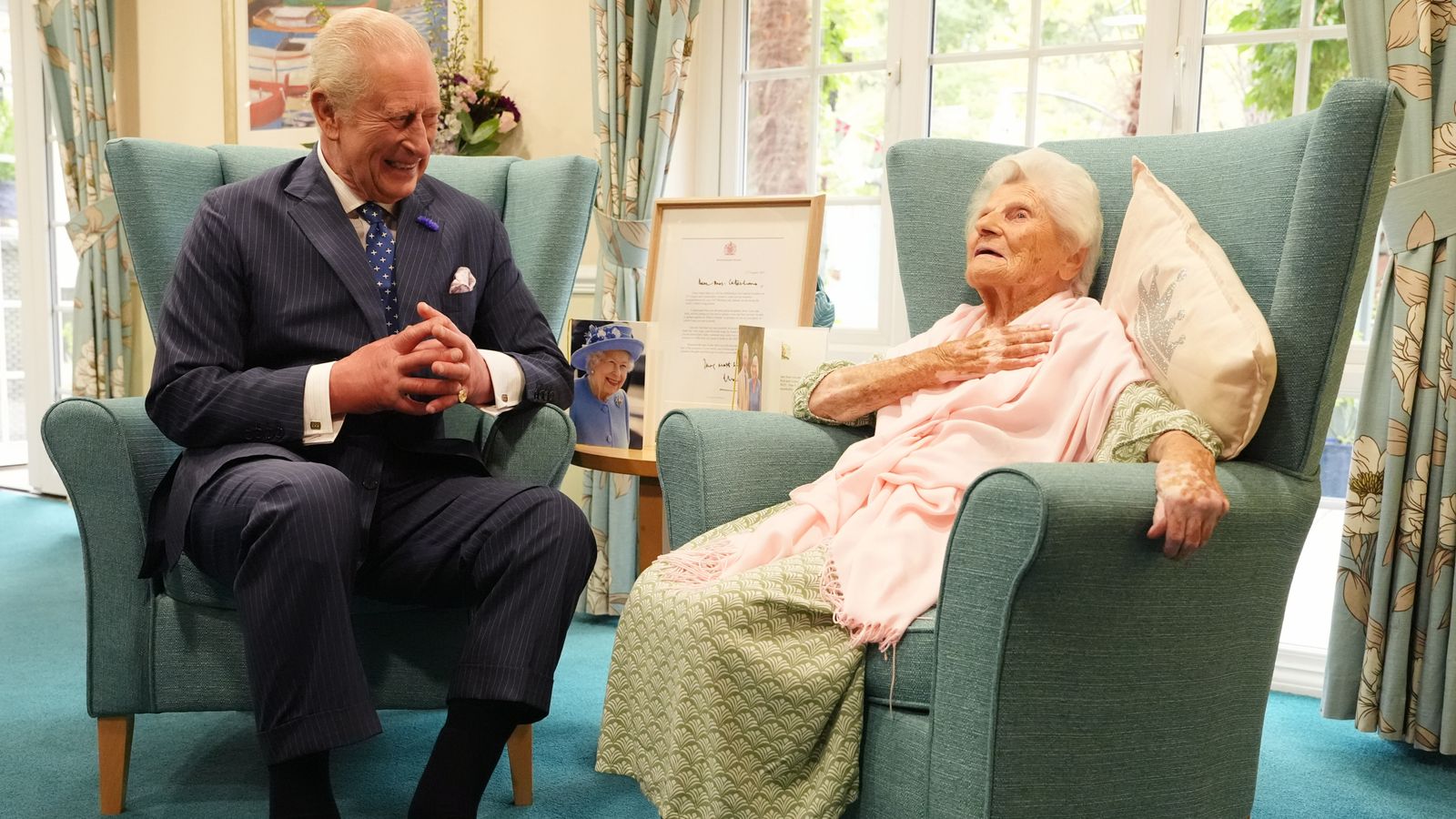 King meets the world’s oldest person – who remembers when 'all the girls were in love with him' 50 years ago | UK News