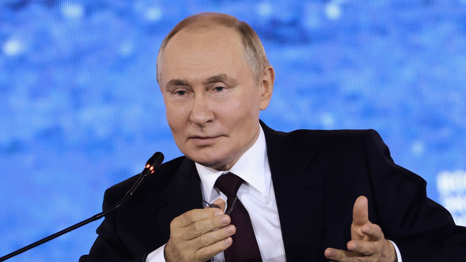 Vladimir Putin warns Western troops in Ukraine would be 'legitimate target' for Moscow | World News