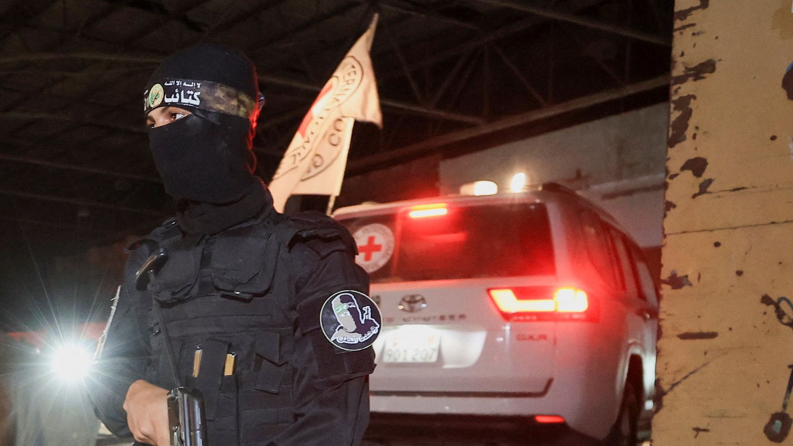 Hamas says it is facing 'enormous difficulties' recovering Israeli hostages' bodies | World News