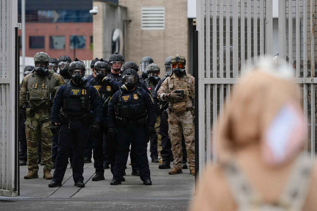 US Appeals Court Says Trump Can Take Command of Oregon Troops, Though Deployment Blocked for Now